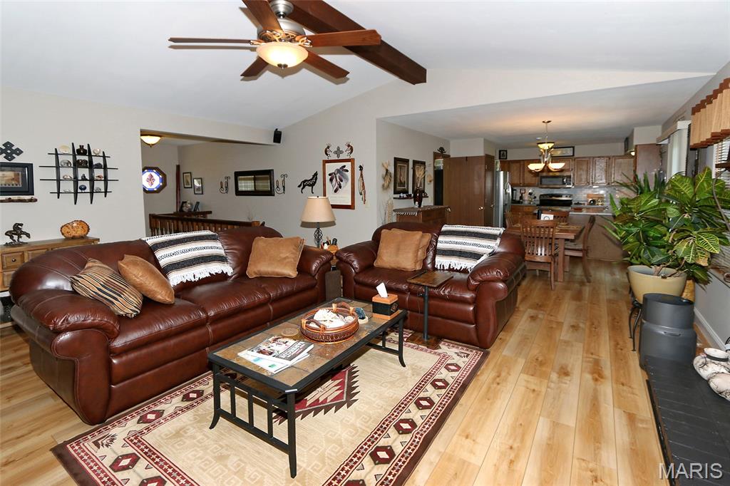 1738 Sun Drop Drive Property Photo 7
