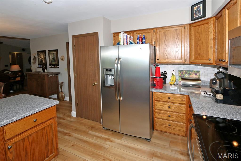 1738 Sun Drop Drive Property Photo 11