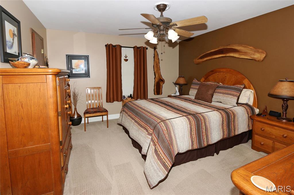 1738 Sun Drop Drive Property Photo 14