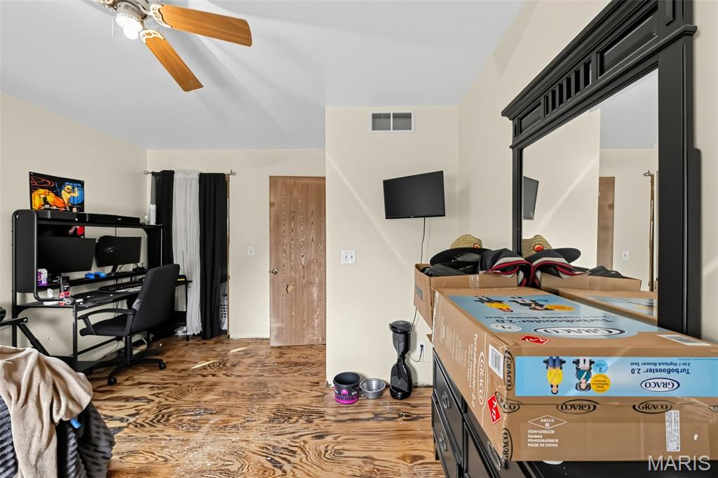 10 Gage Road Property Photo 32