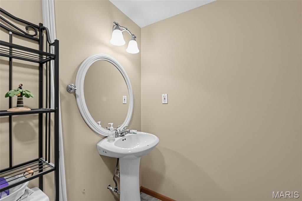 10 Gage Road Property Photo 49