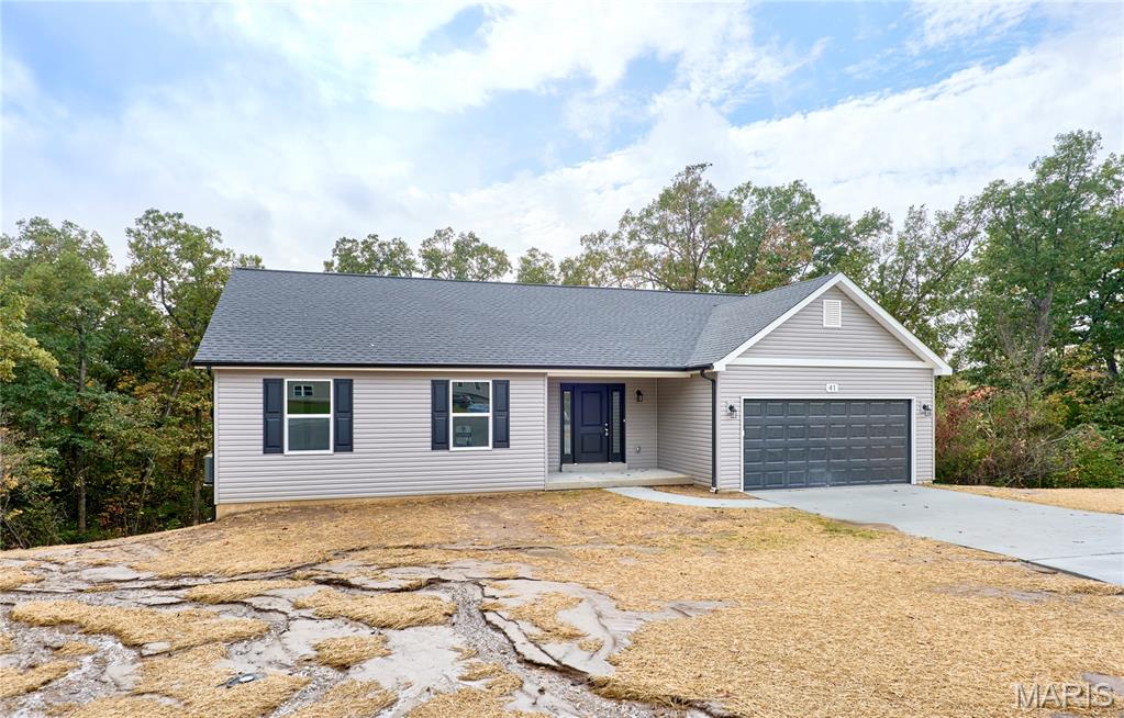 41 Sugar Creek Court Property Photo 3