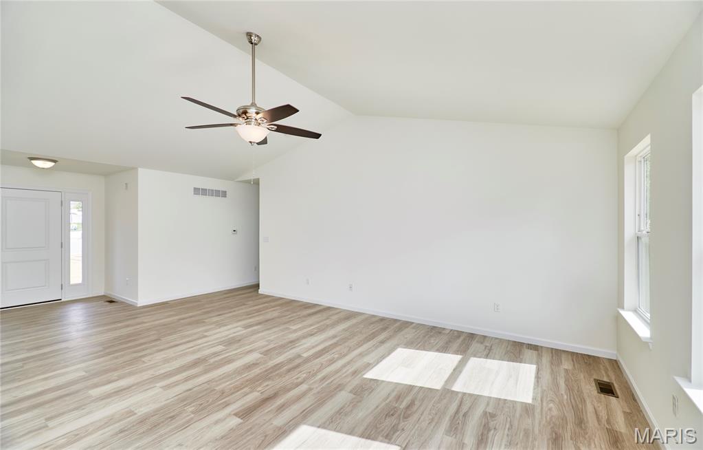 41 Sugar Creek Court Property Photo 13