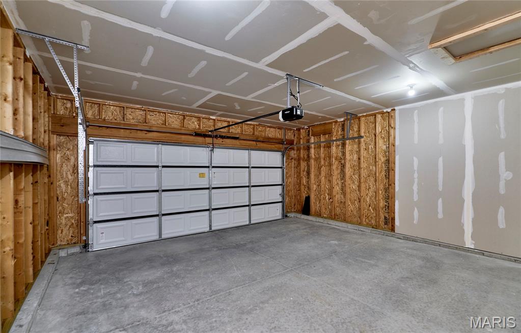 41 Sugar Creek Court Property Photo 23