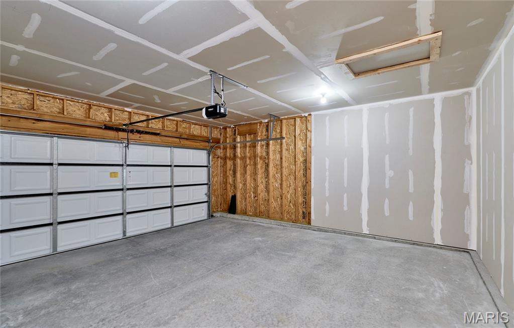 41 Sugar Creek Court Property Photo 24