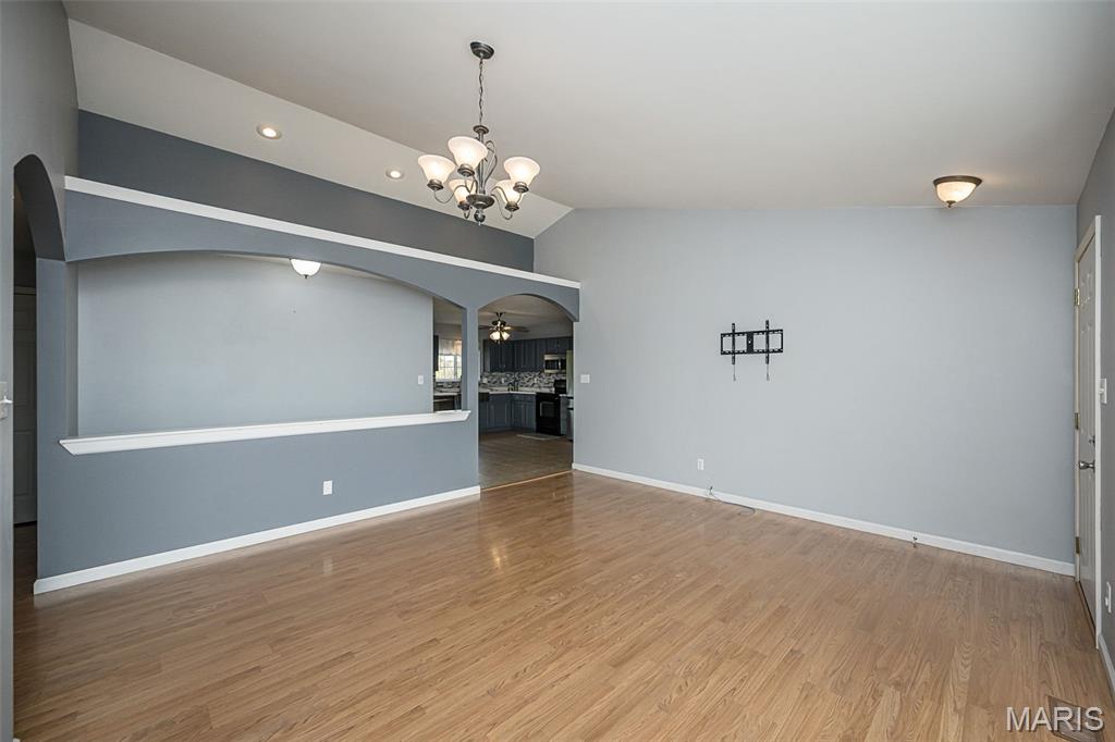 17 Stephen Avenue Property Photo 6