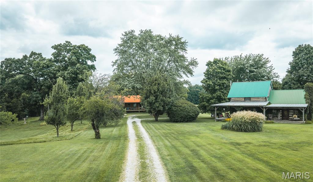 1137-3 Highway F Property Photo 2