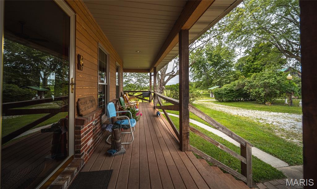 1137-3 Highway F Property Photo 4