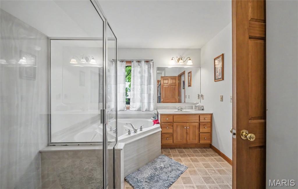 1137-3 Highway F Property Photo 16