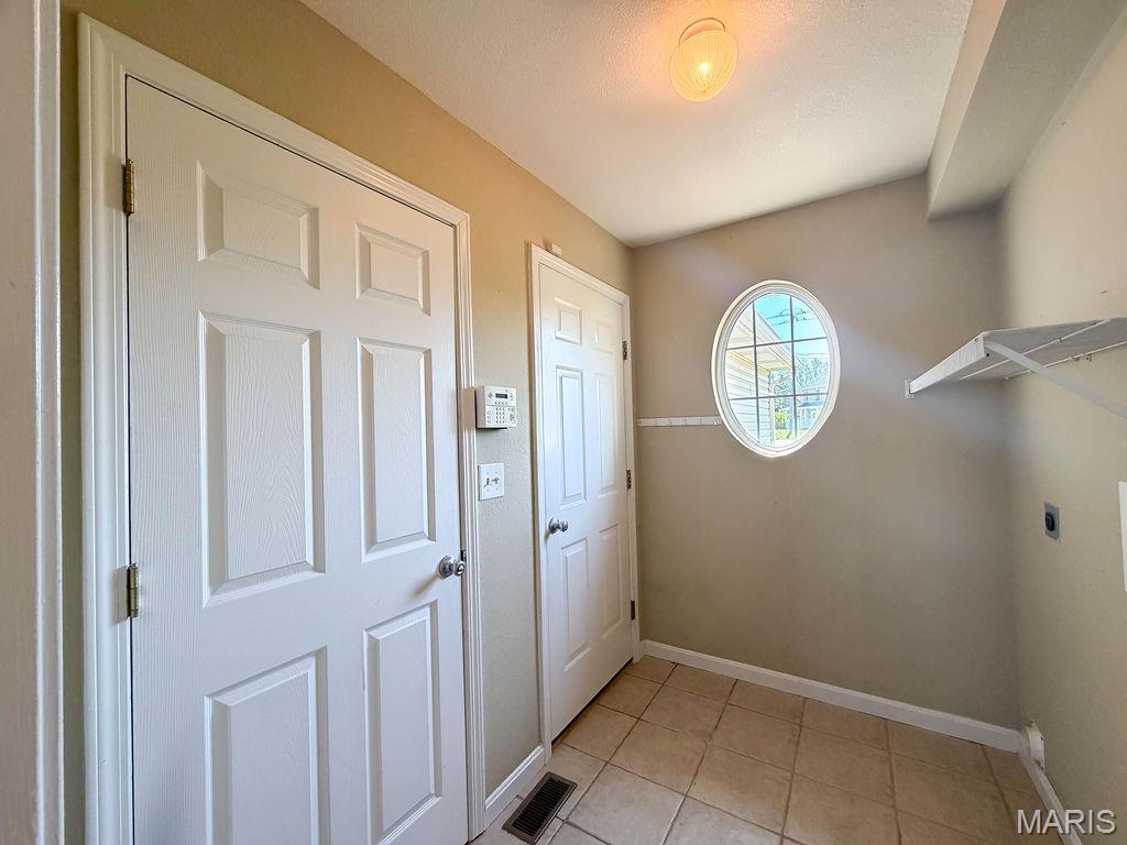 3533 State Road Z Property Photo 18