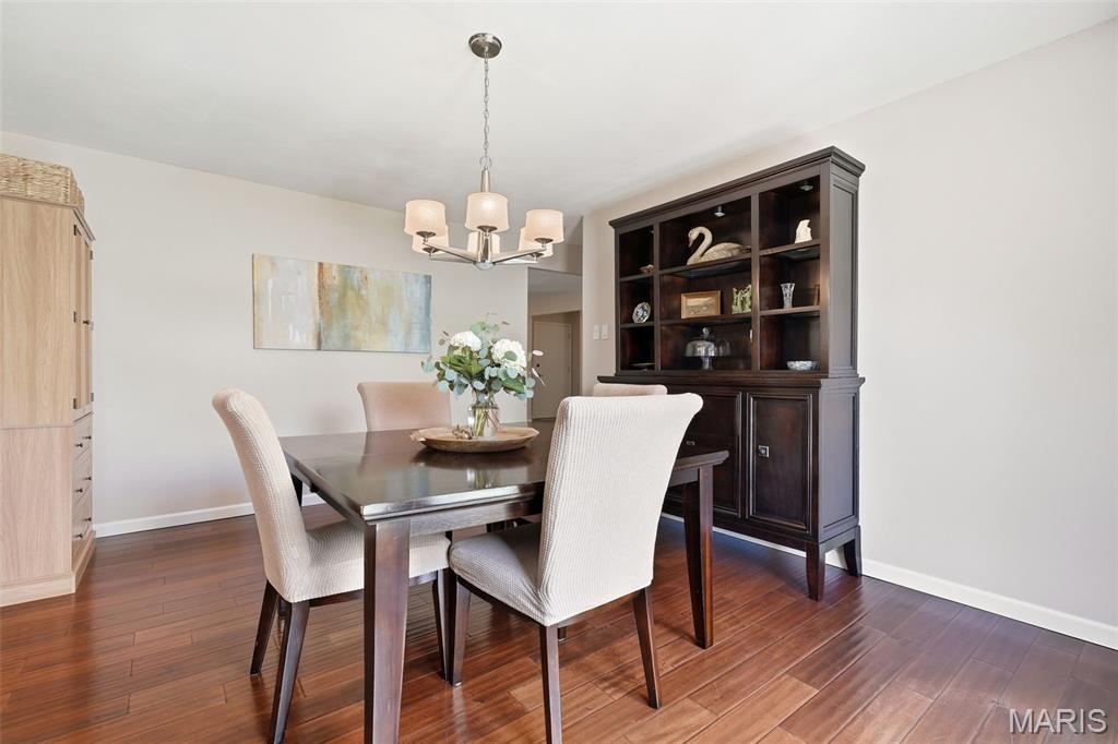 237 Mar El Court Property Photo 8