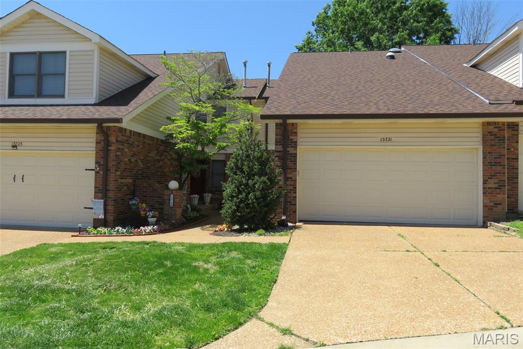 13721 La Conte Court
