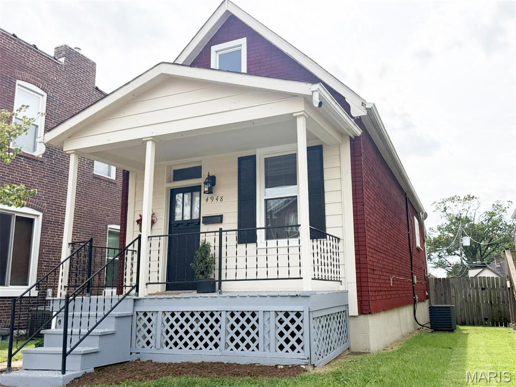 4948 Quincy Street Property Photo 1
