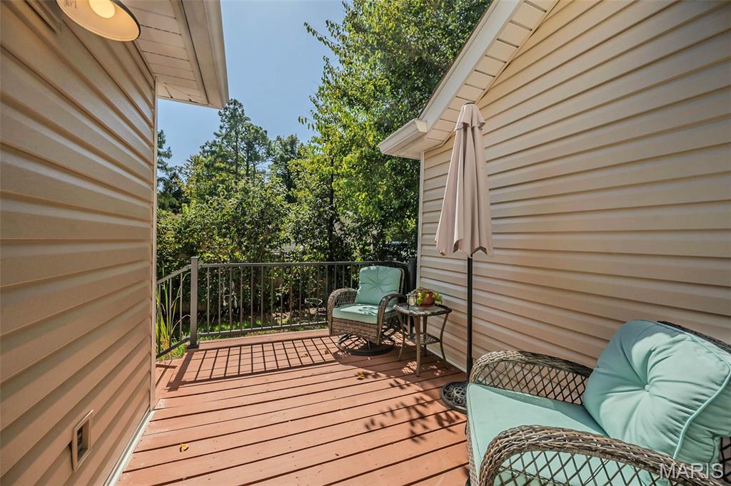 1077 Brooksgate Manor Drive Property Photo 16