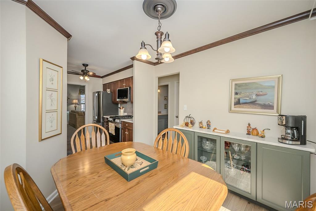1077 Brooksgate Manor Drive Property Photo 18