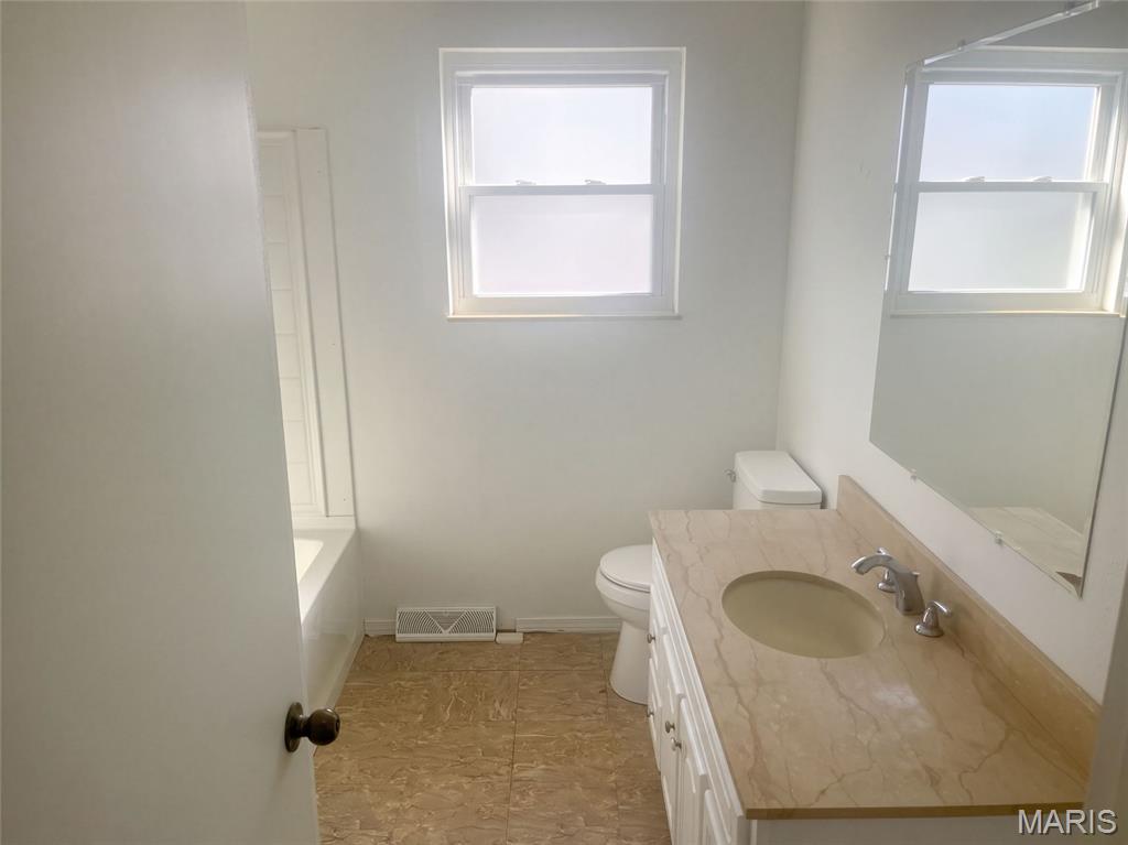 8 Monticello Place Property Photo 15
