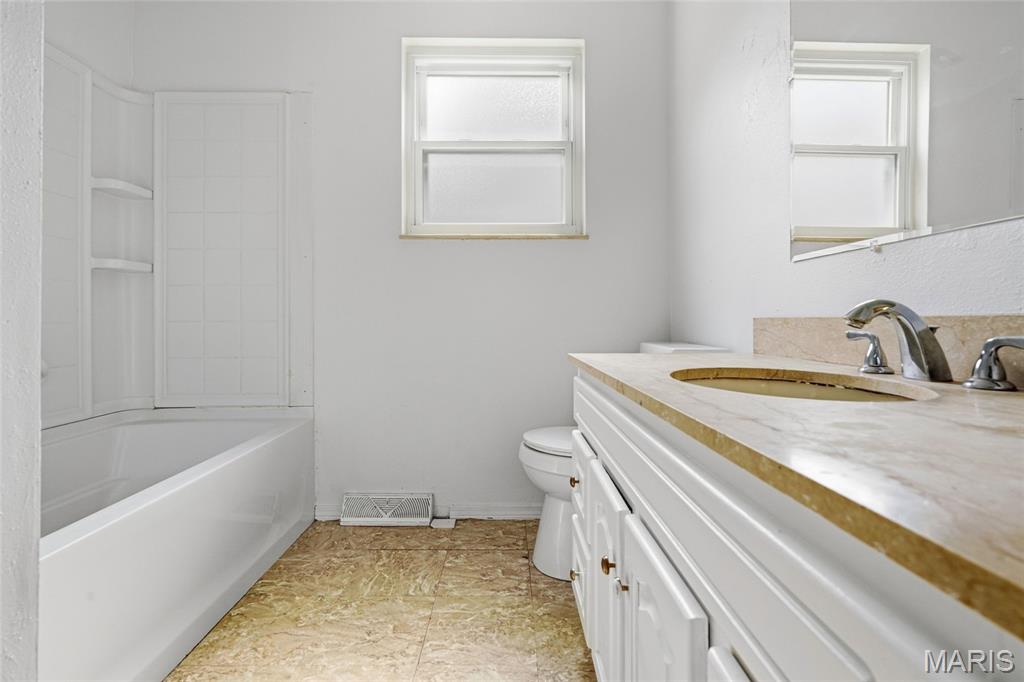 8 Monticello Place Property Photo 31