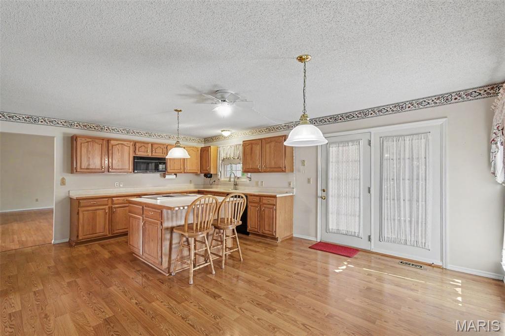 3607 Swan Circle Property Photo 11
