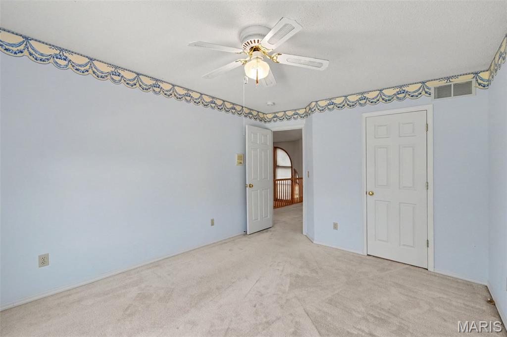 3607 Swan Circle Property Photo 32