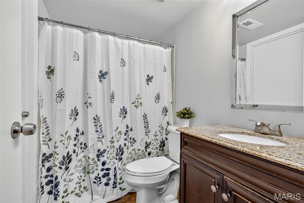 1045 Mersey Bend Drive E Property Photo 25