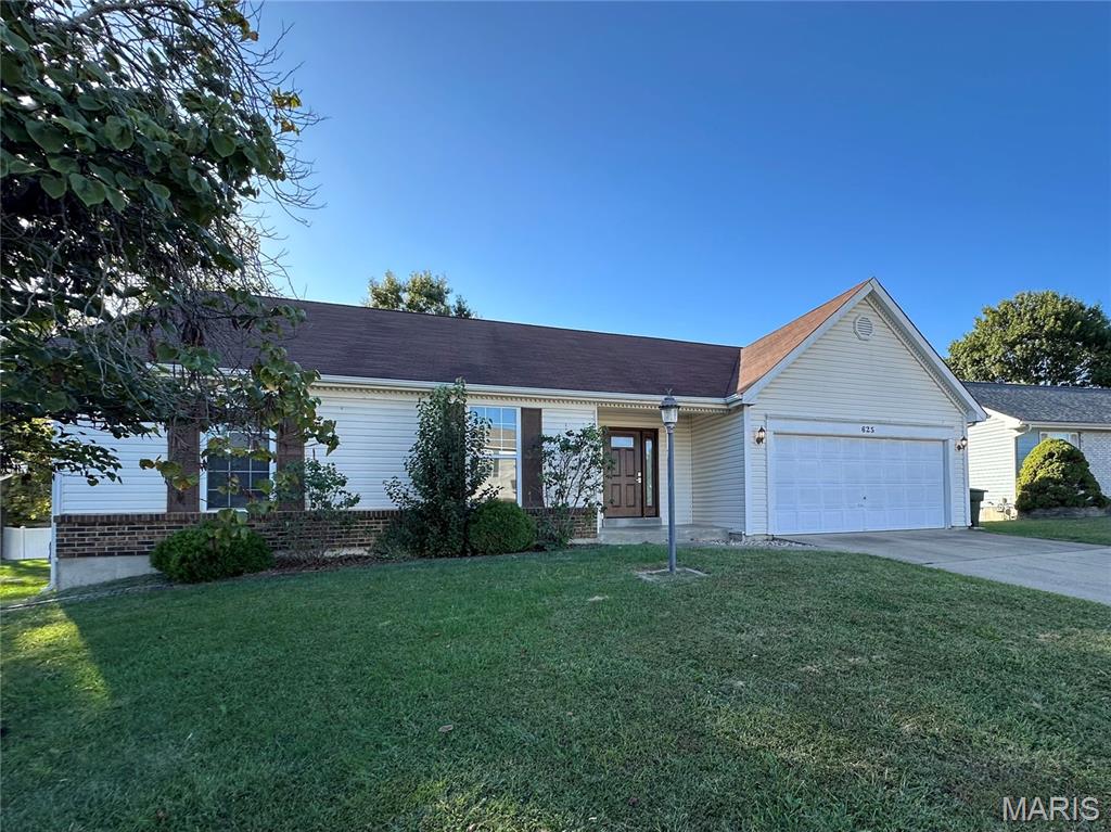 625 Autumn Oaks Drive Property Photo 1