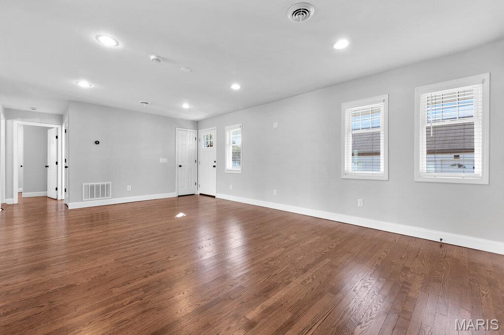 1221 Louisville Avenue Property Photo 4