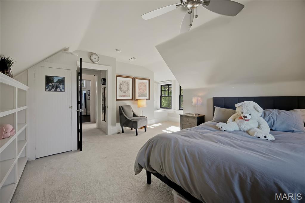 140 Linden Avenue Property Photo 48