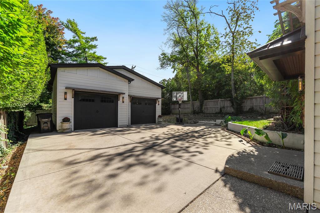 140 Linden Avenue Property Photo 72