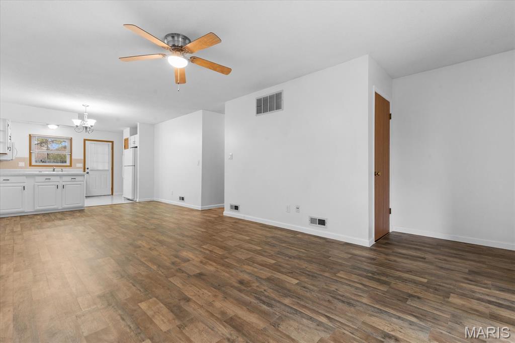 12230 Tarpon Drive Property Photo 8