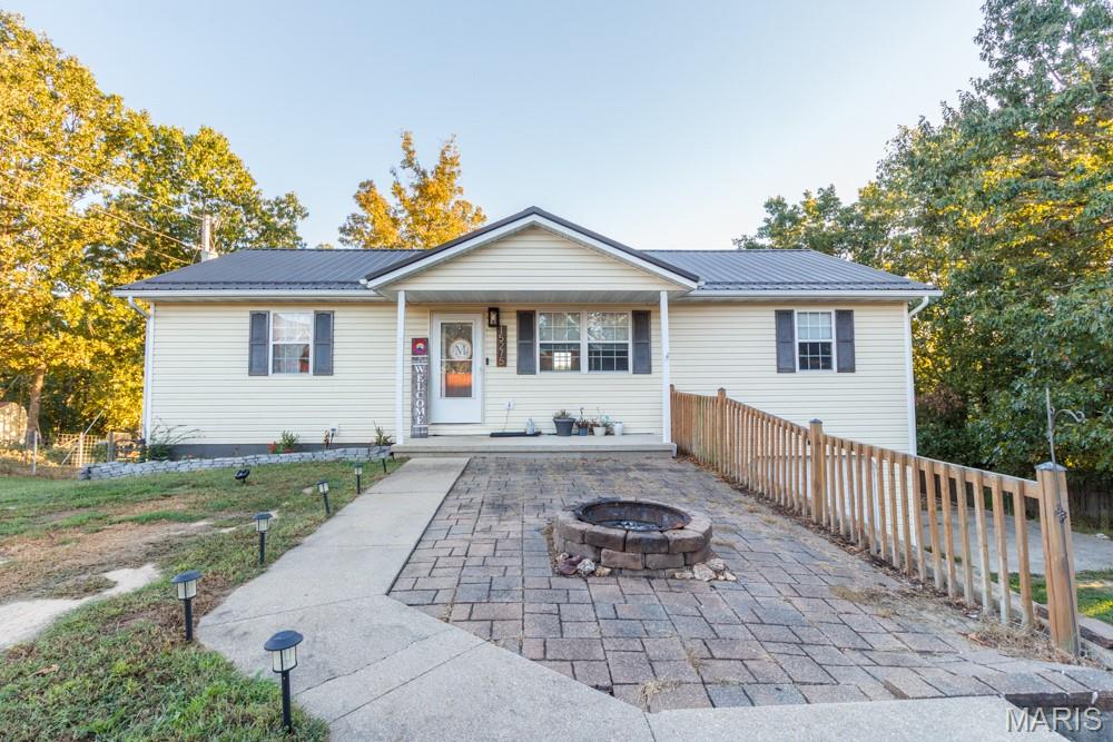 15275 Top Drive Property Photo 1