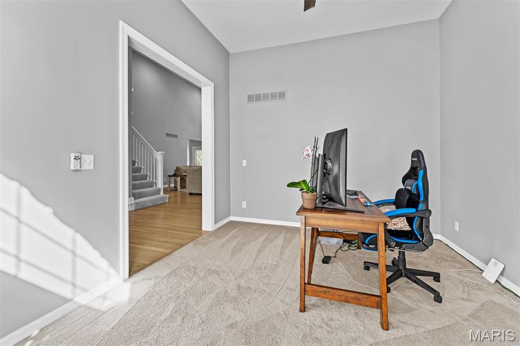 405 Charlemagne Drive Property Photo 18