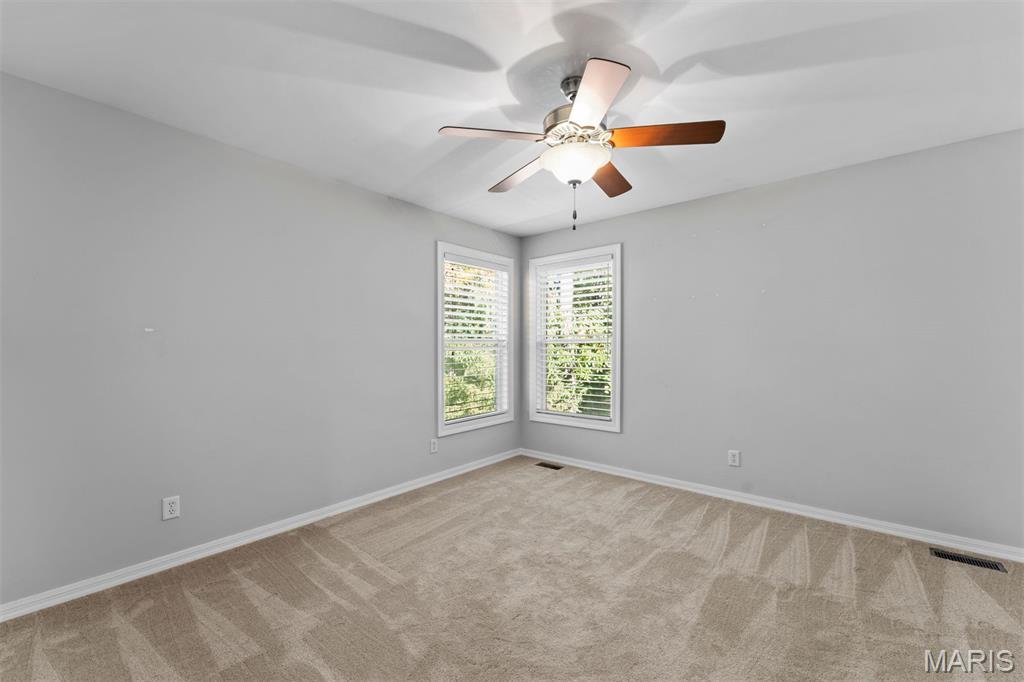 405 Charlemagne Drive Property Photo 29