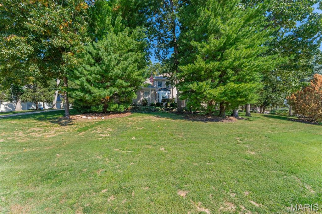 405 Charlemagne Drive Property Photo 38