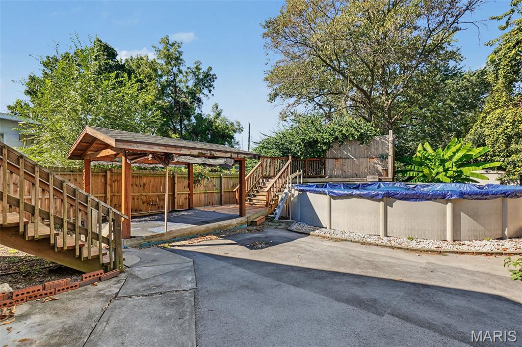 3517 Dix Avenue Property Photo 14