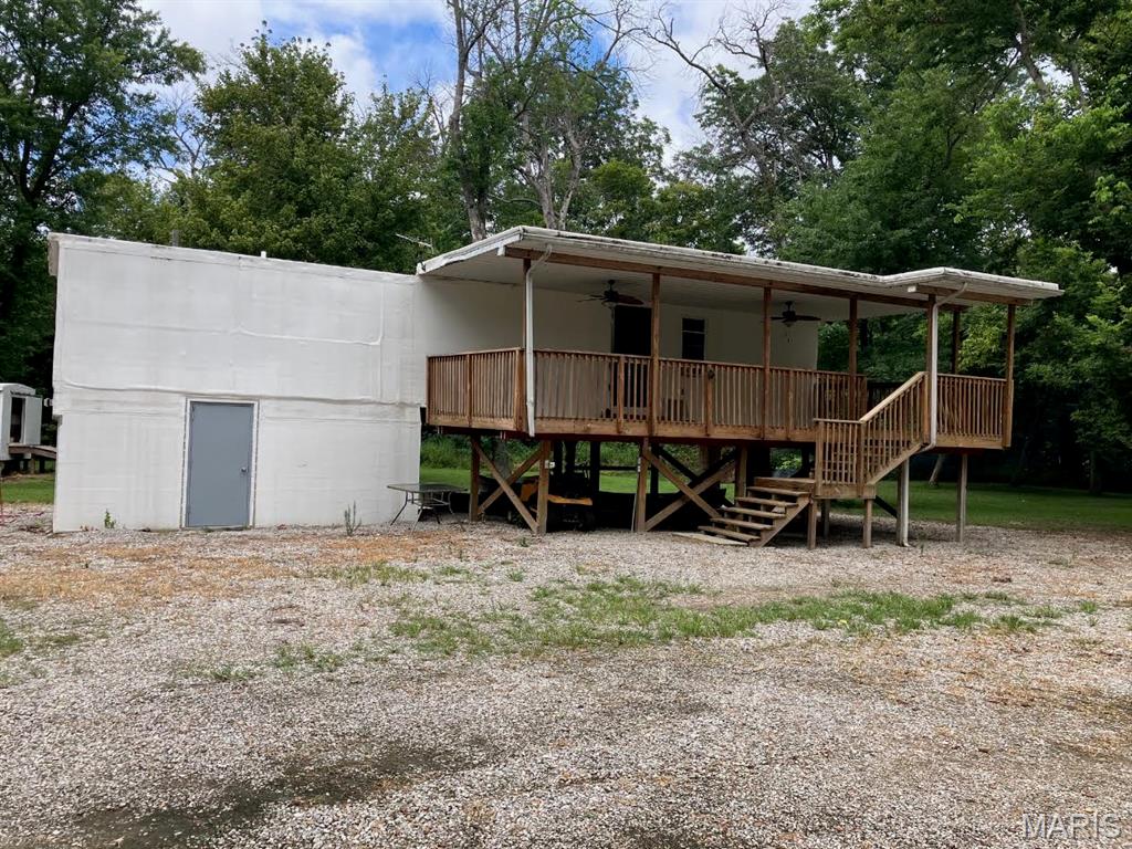 910 River Road Property Photo 1