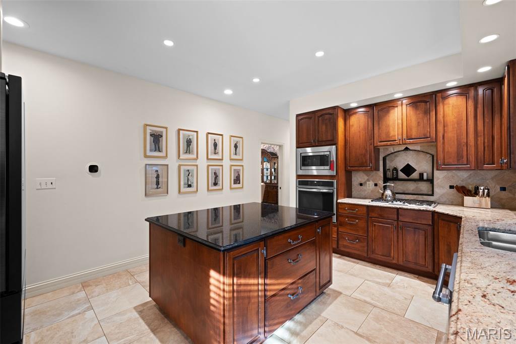 1706 Mason Knoll Road Property Photo 17