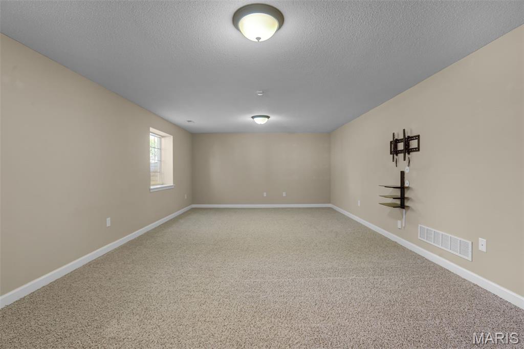 1876 Wellington Lane Property Photo 27
