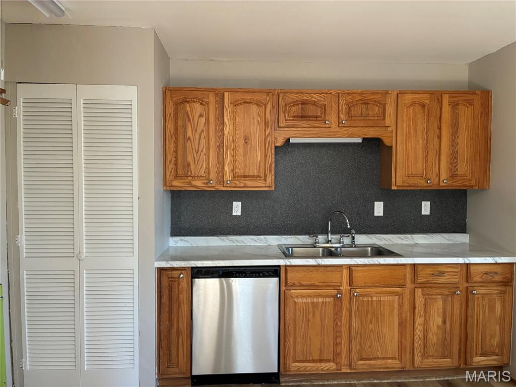 909 E. Almar Property Photo 22