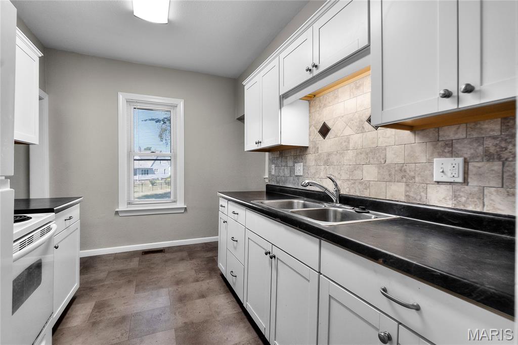 516 E Ste Maries Property Photo 6