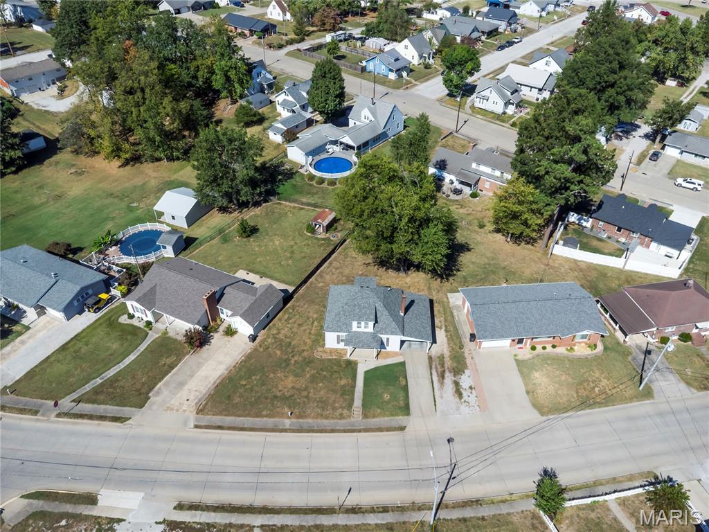 516 E Ste Maries Property Photo 23