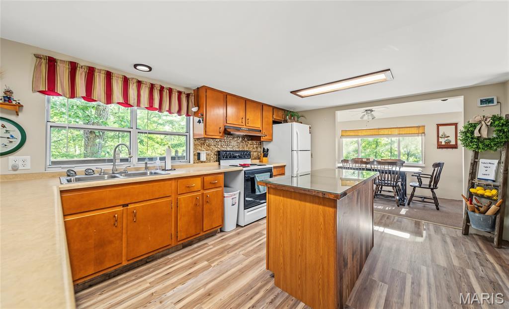 10206 Slice Road Property Photo 13