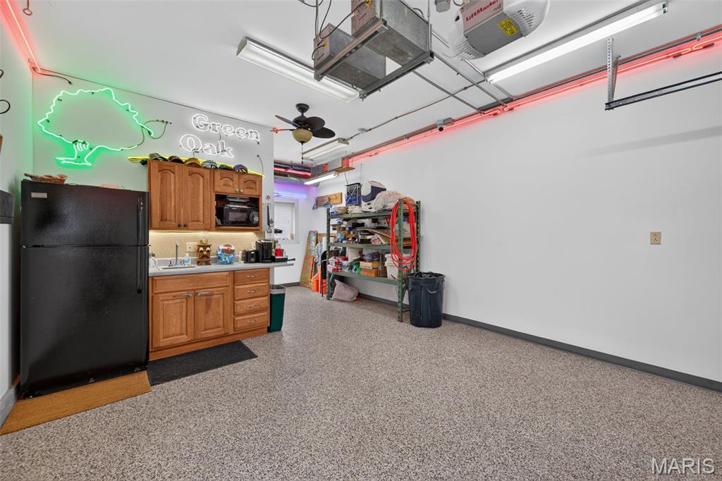 9015 Gravois Road Property Photo 41