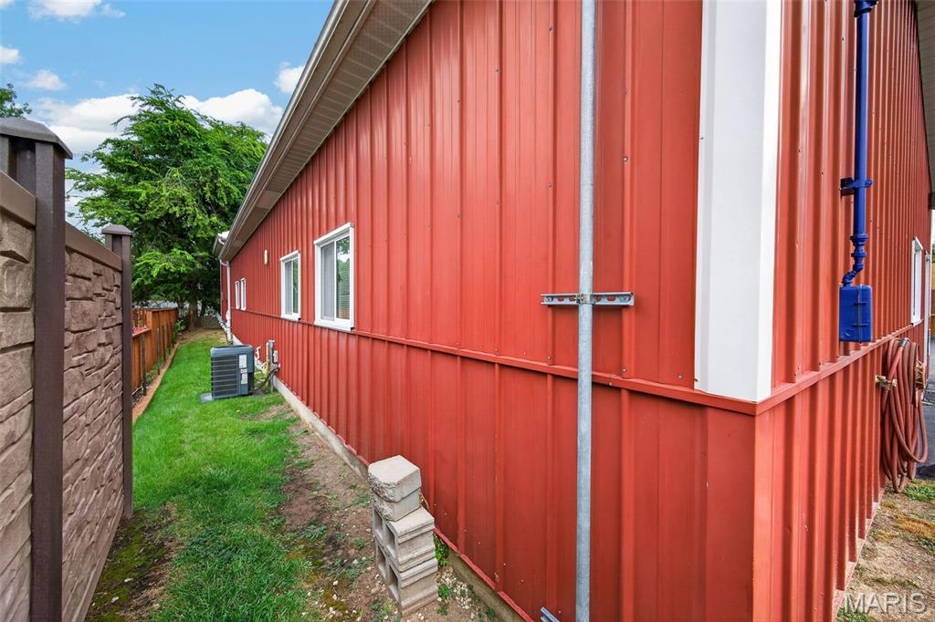 9015 Gravois Road Property Photo 66