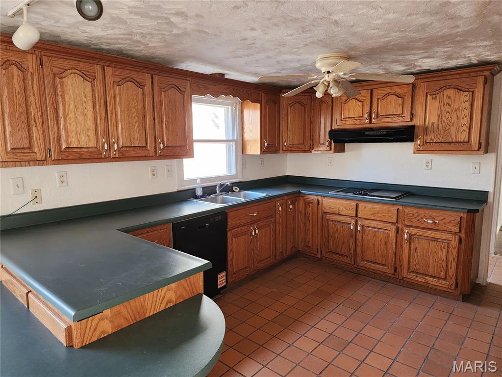 138 Mulberry Street Property Photo 12