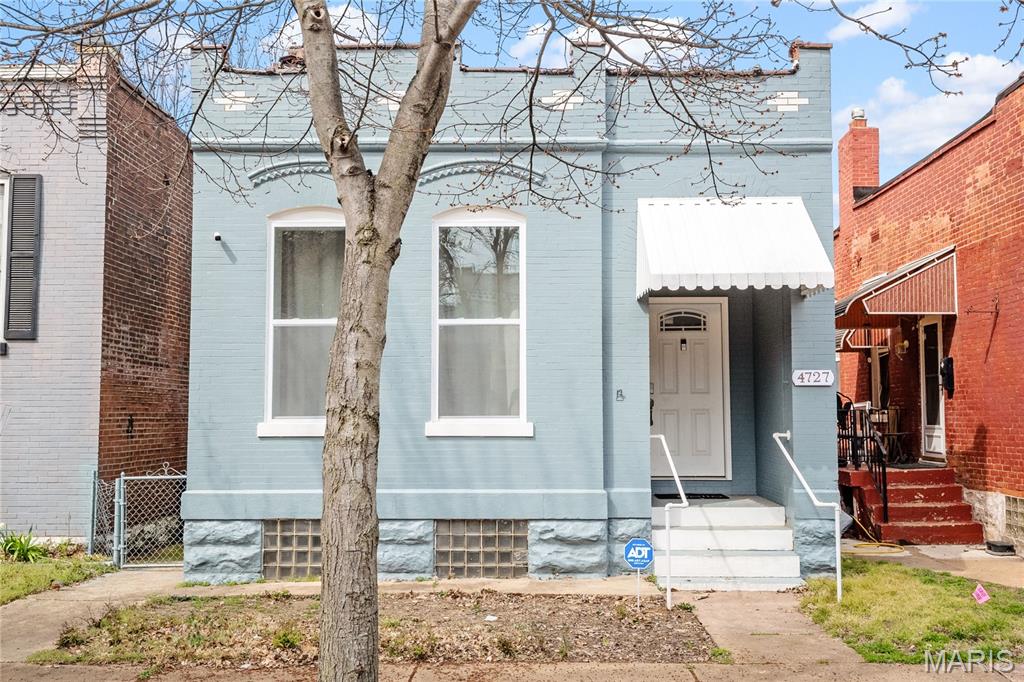 4727 Michigan Avenue Property Photo 1