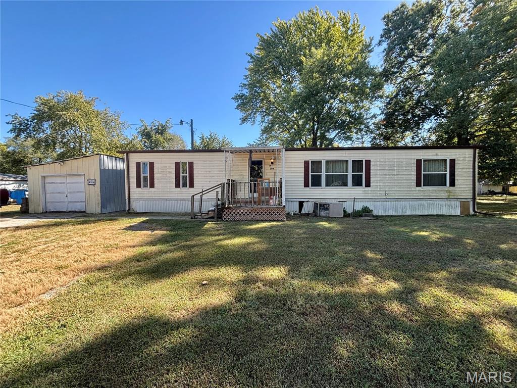 204 S Cherry Street Property Photo 1