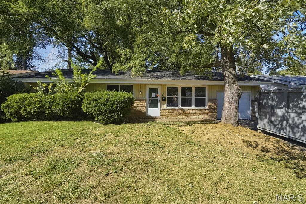 9711 Wendell Drive Property Photo 1