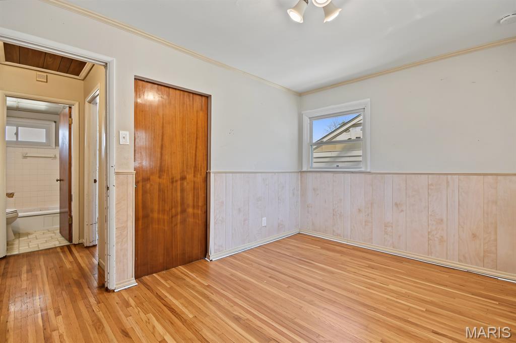 445 Shepley Drive Property Photo 12