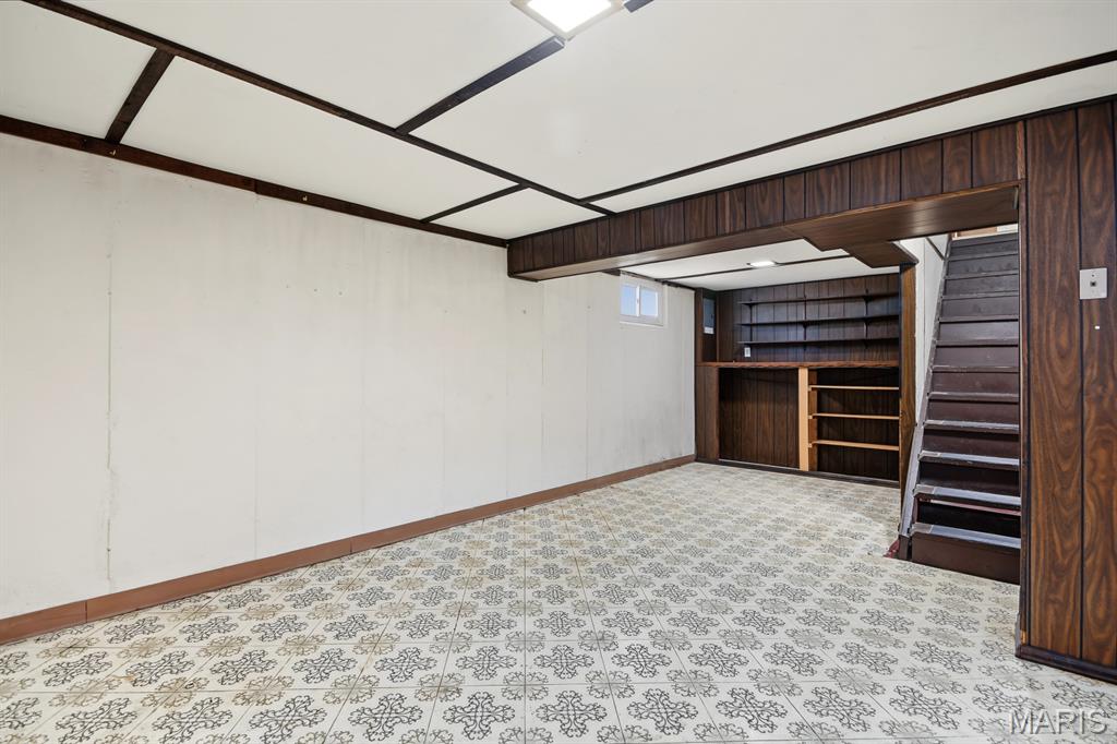 445 Shepley Drive Property Photo 17