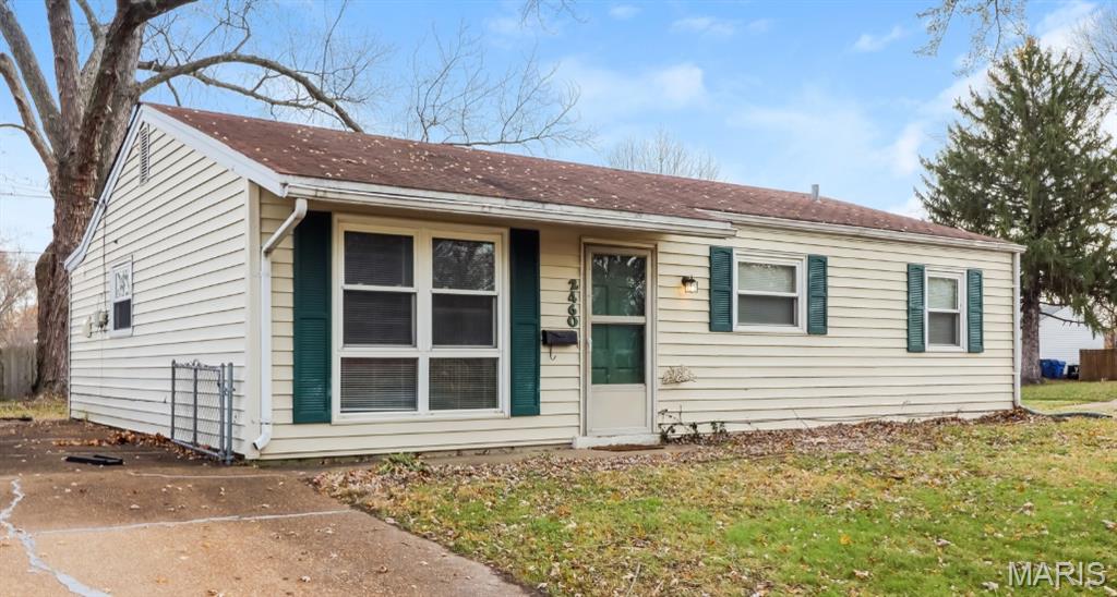 2460 Grants Parkway Property Photo 1
